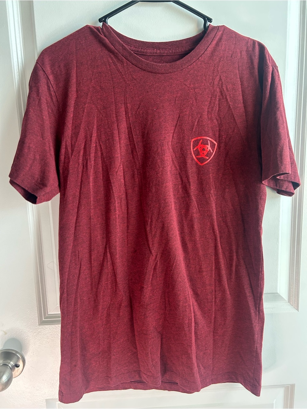 Ariat Men's Deep Red Short-Sleeve Logo Tee